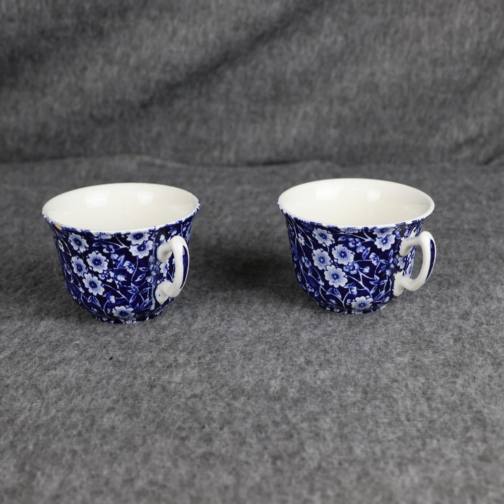 Vintage Unmarked Blue Floral Ceramic Tea Cups‎ Set 2 Made In England Decor
